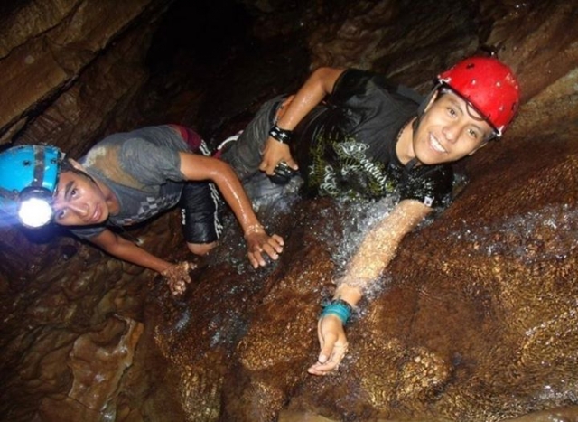 vive la aventura en cavernas